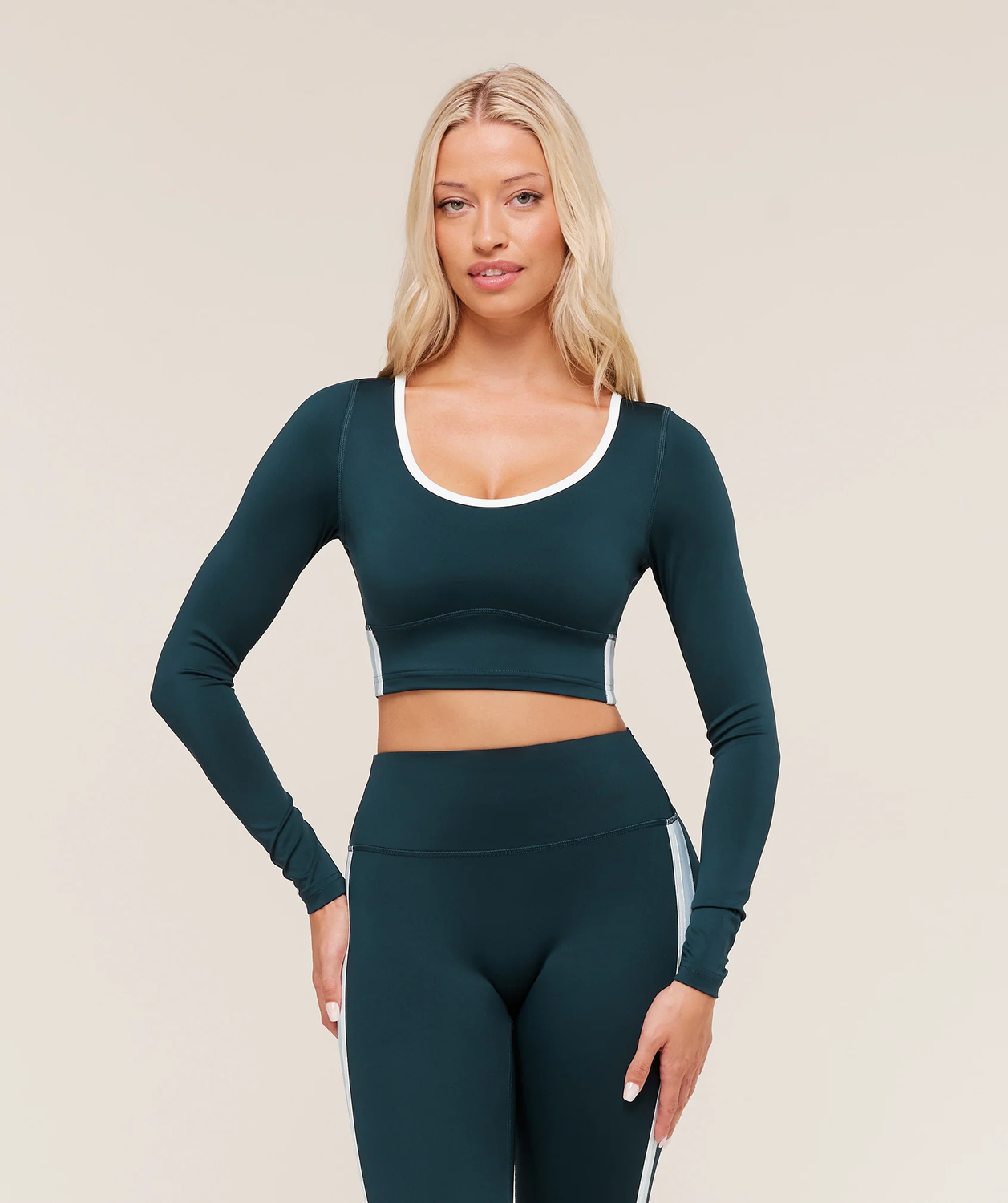 Piping Long Sleeve Crop Top