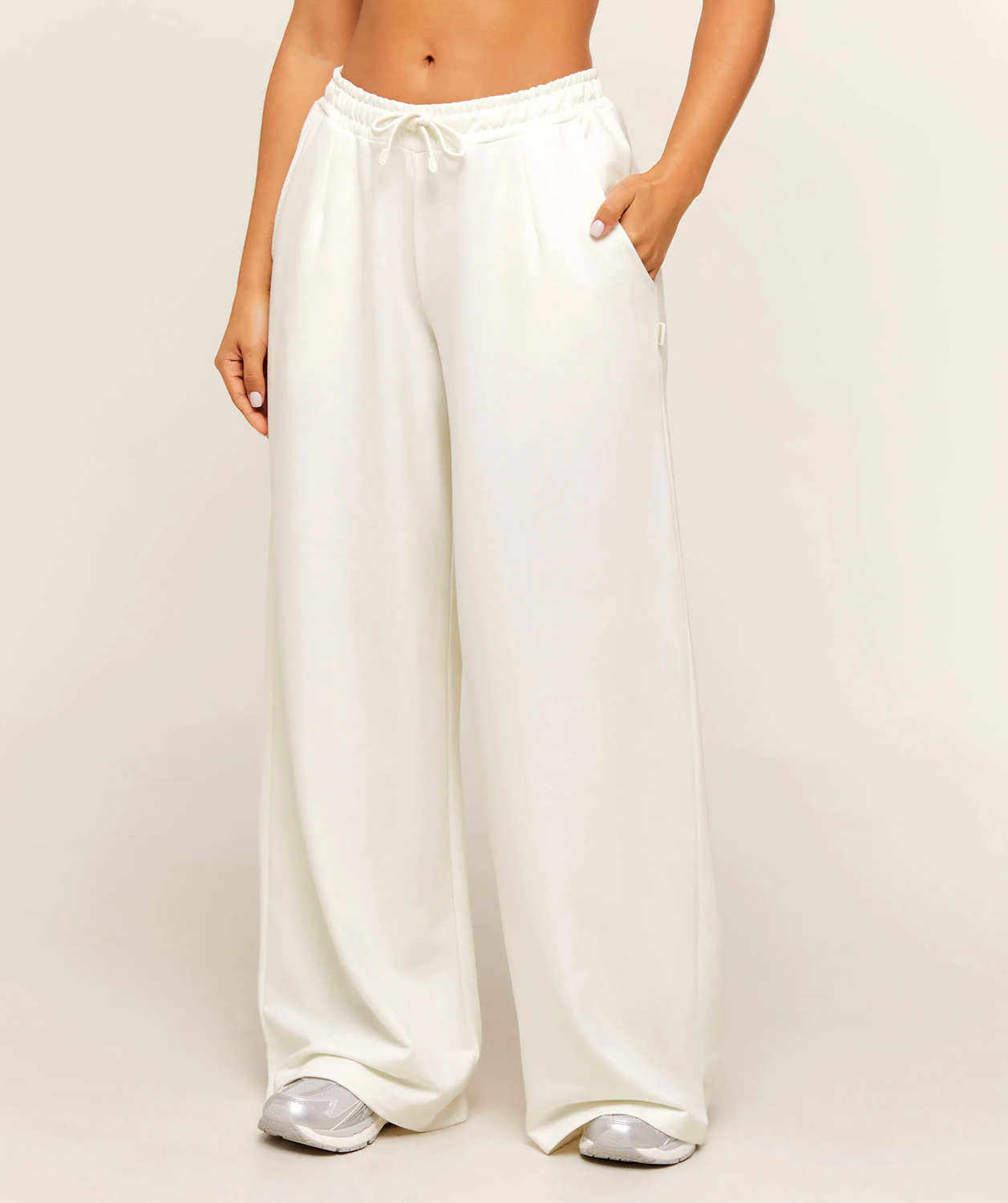 Lightweight Wide Leg Pant Short Oversized Fit