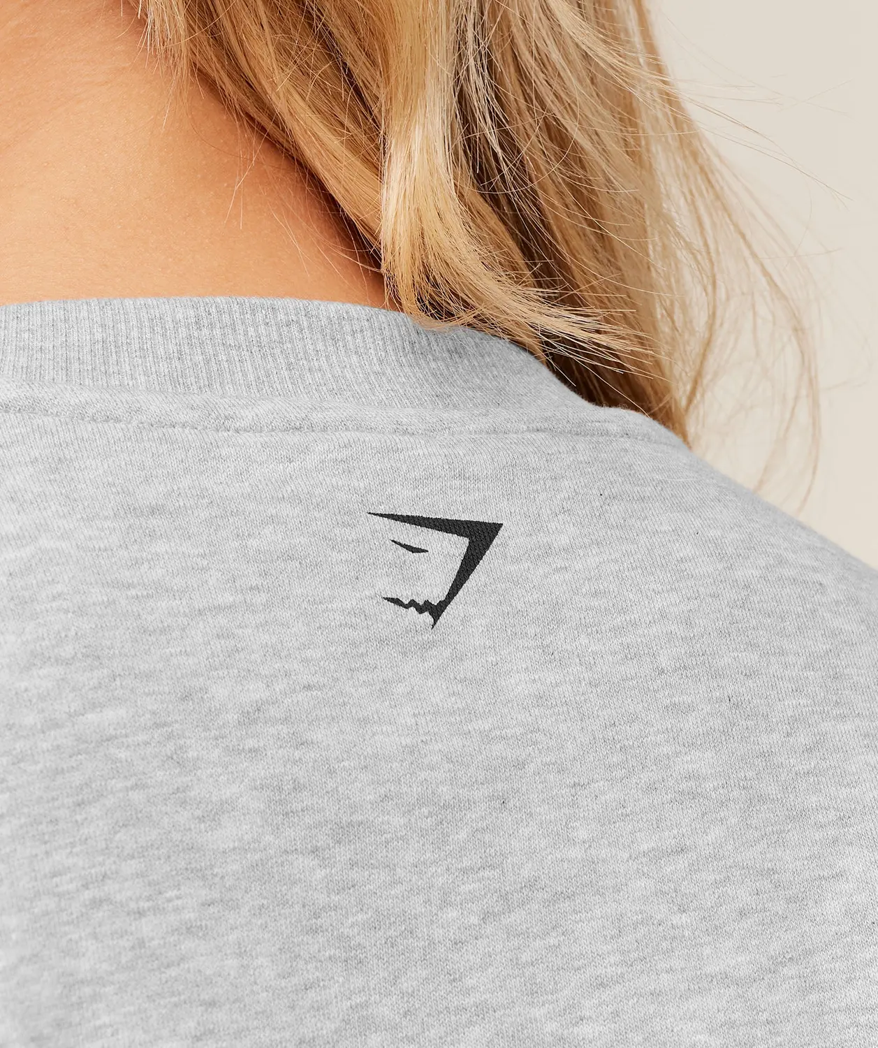 Worn Crest Graphic Sweatshirt Oversized Fit - Image 6