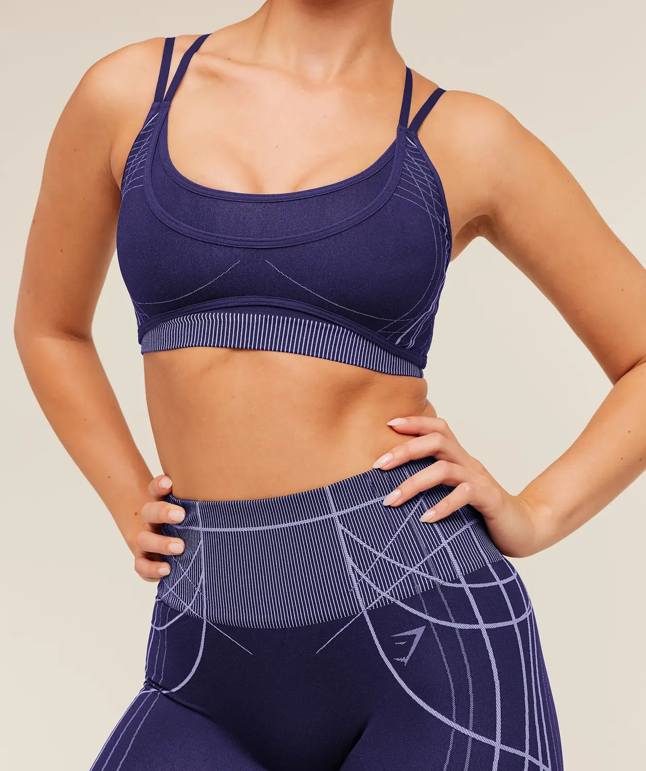 Apex Seamless Strappy Sports Bra Light Support - Image 5