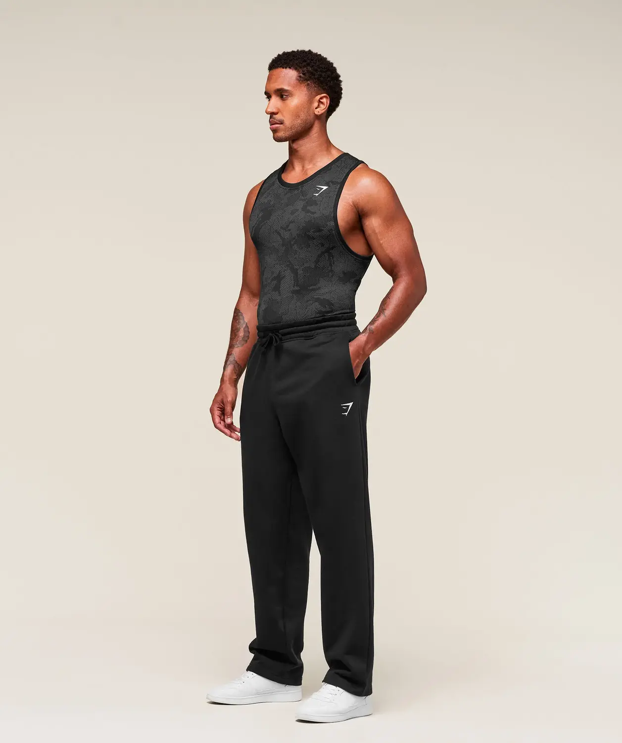Geo Seamless Tank Slim Fit - Image 4
