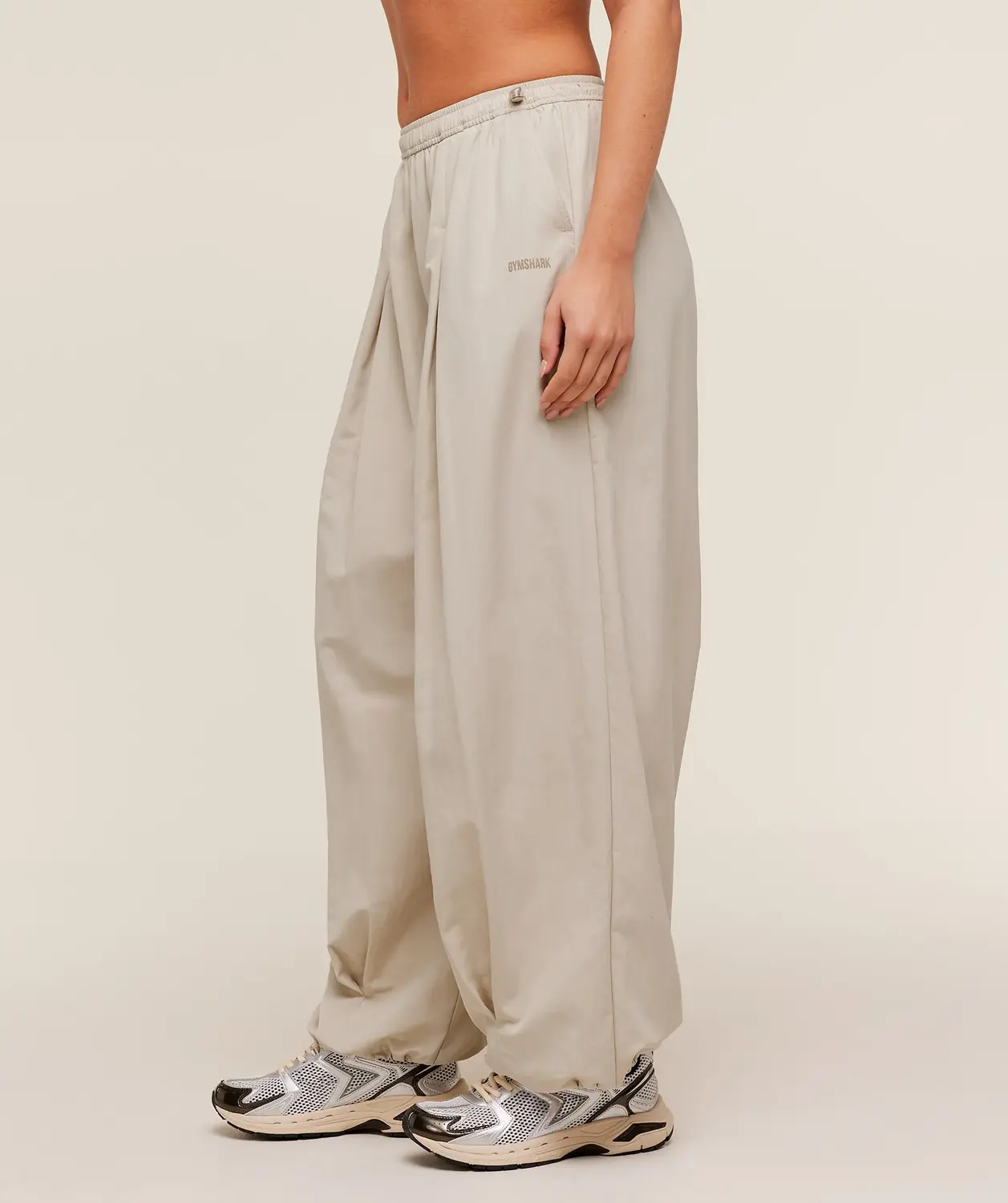 Weekend Lifestyle Parachute Pants Oversized Fit - Image 2