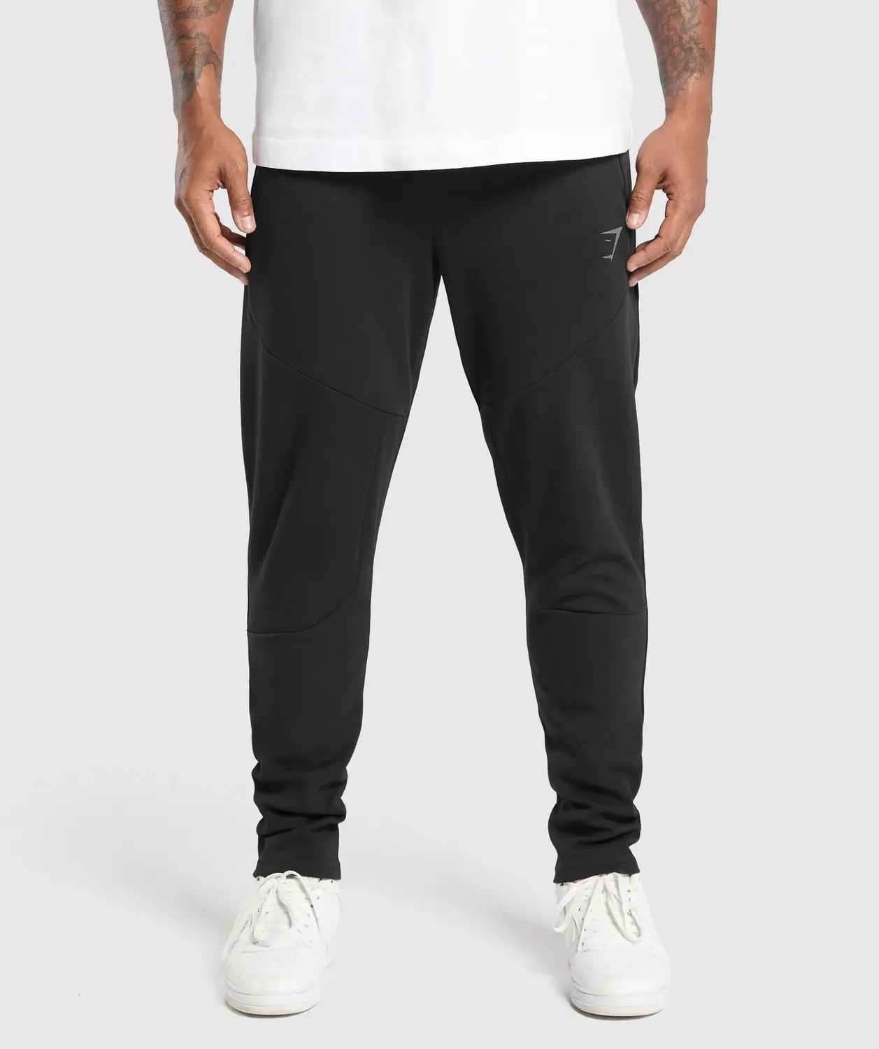 Interlock Tech Joggers Slim Fit - Image 2