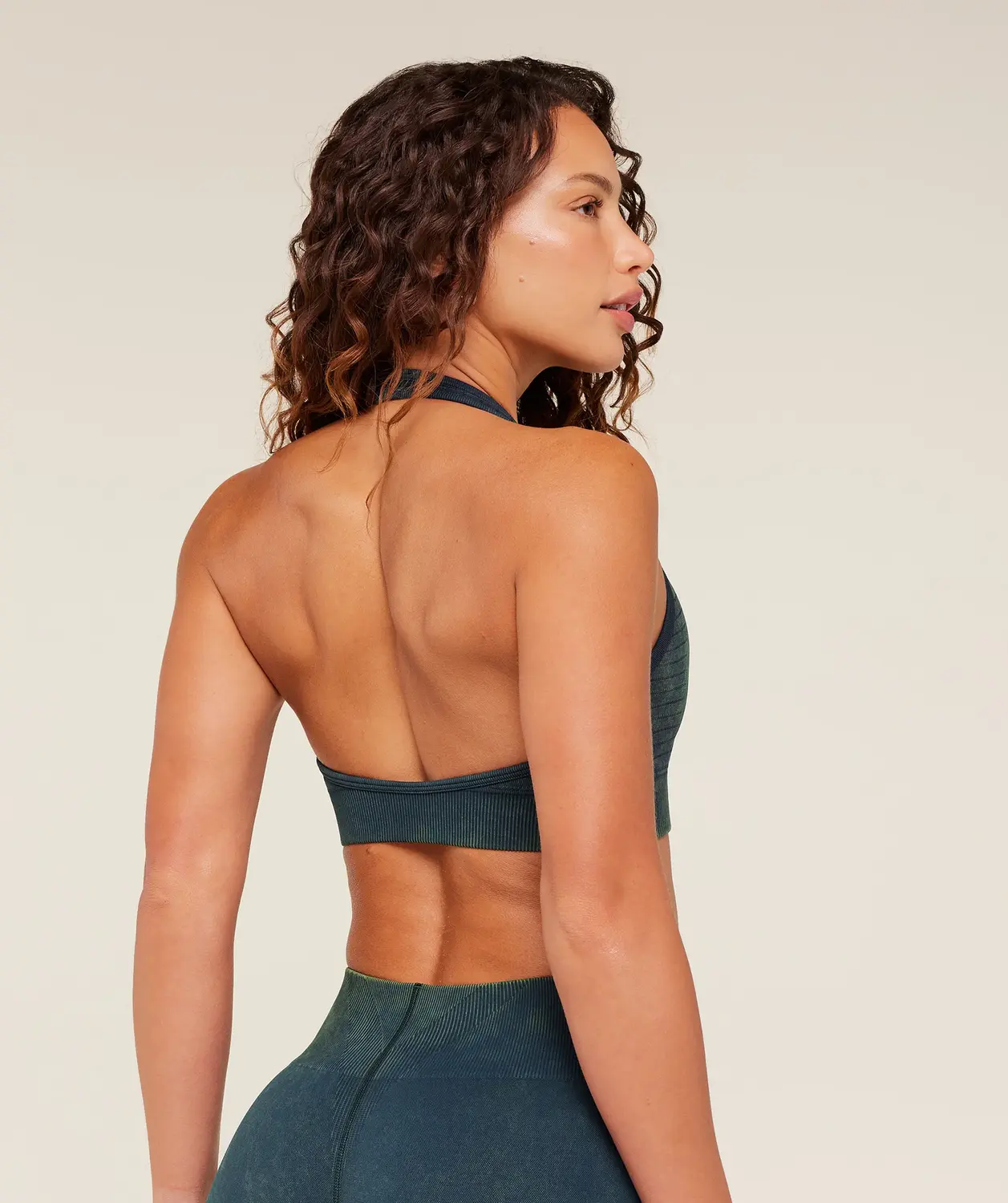 Steel Seamless Halter Neck Bra Light Support - Image 2