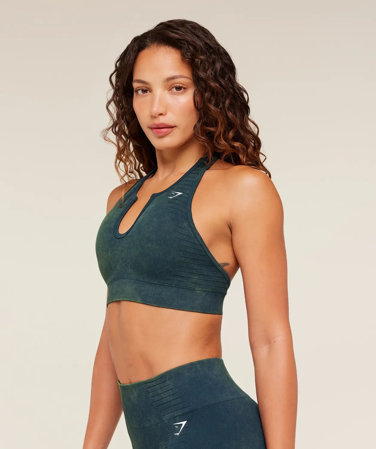 Steel Seamless Halter Neck Bra Light Support - Image 3