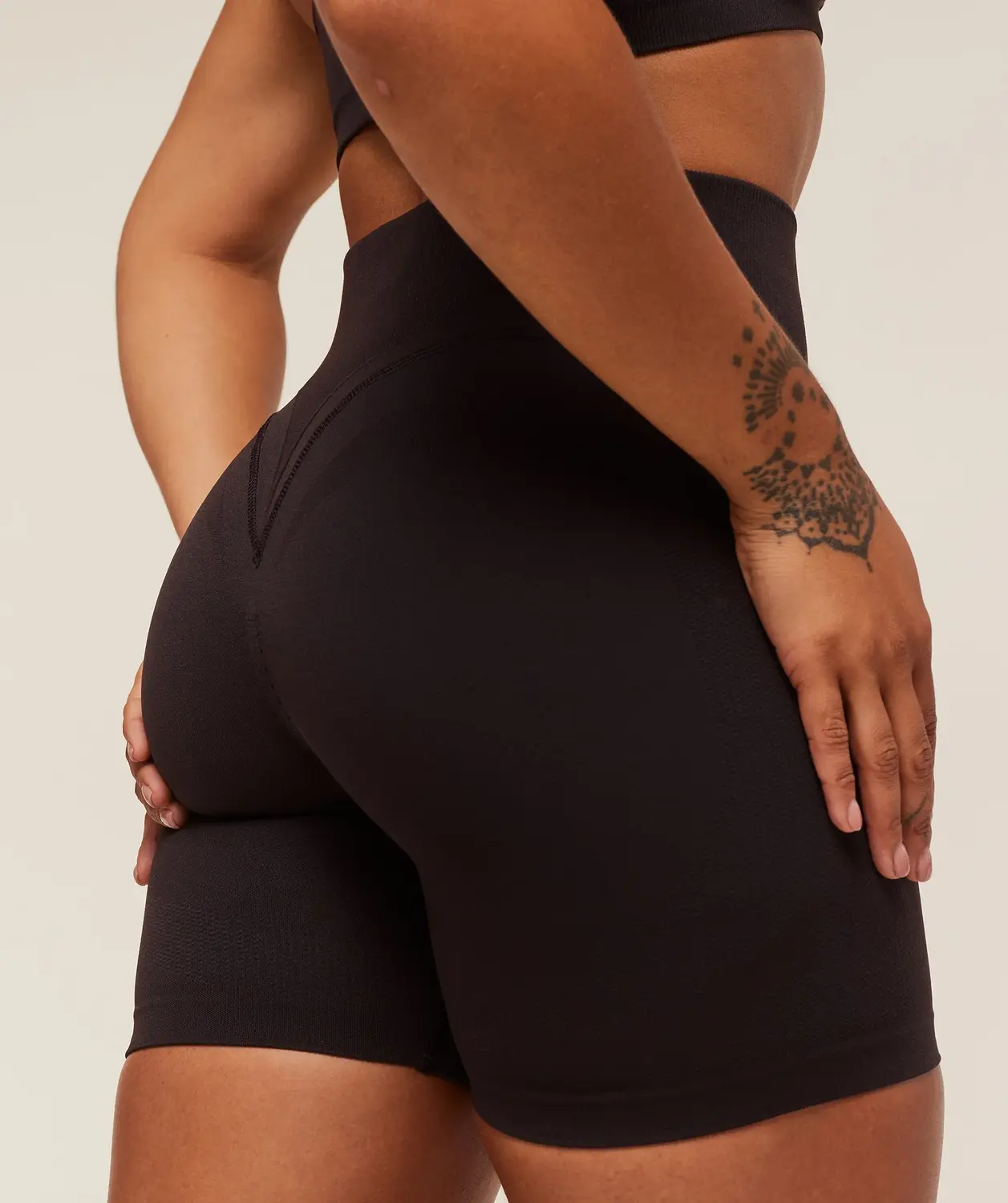 Activate Seamless Shorts - Image 5