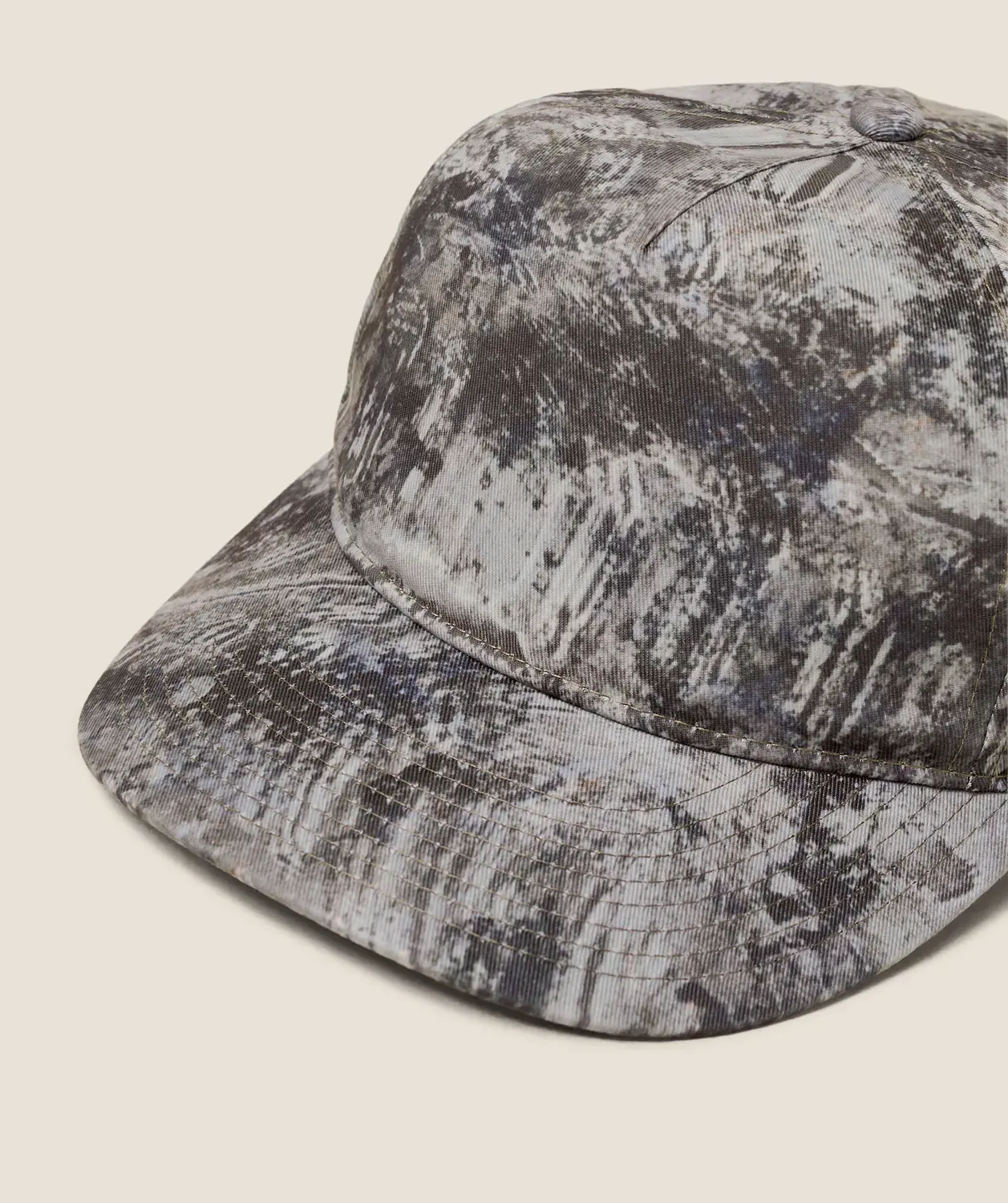 Graphic Trucker - Image 3