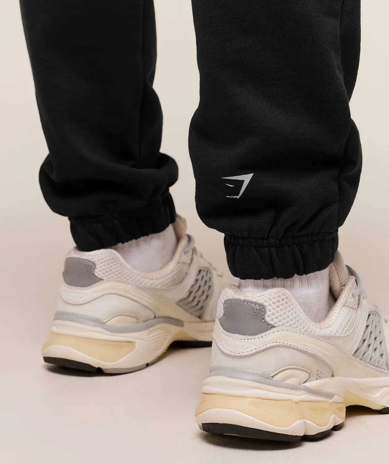 Strength Graphic Joggers Oversized Fit - Image 5
