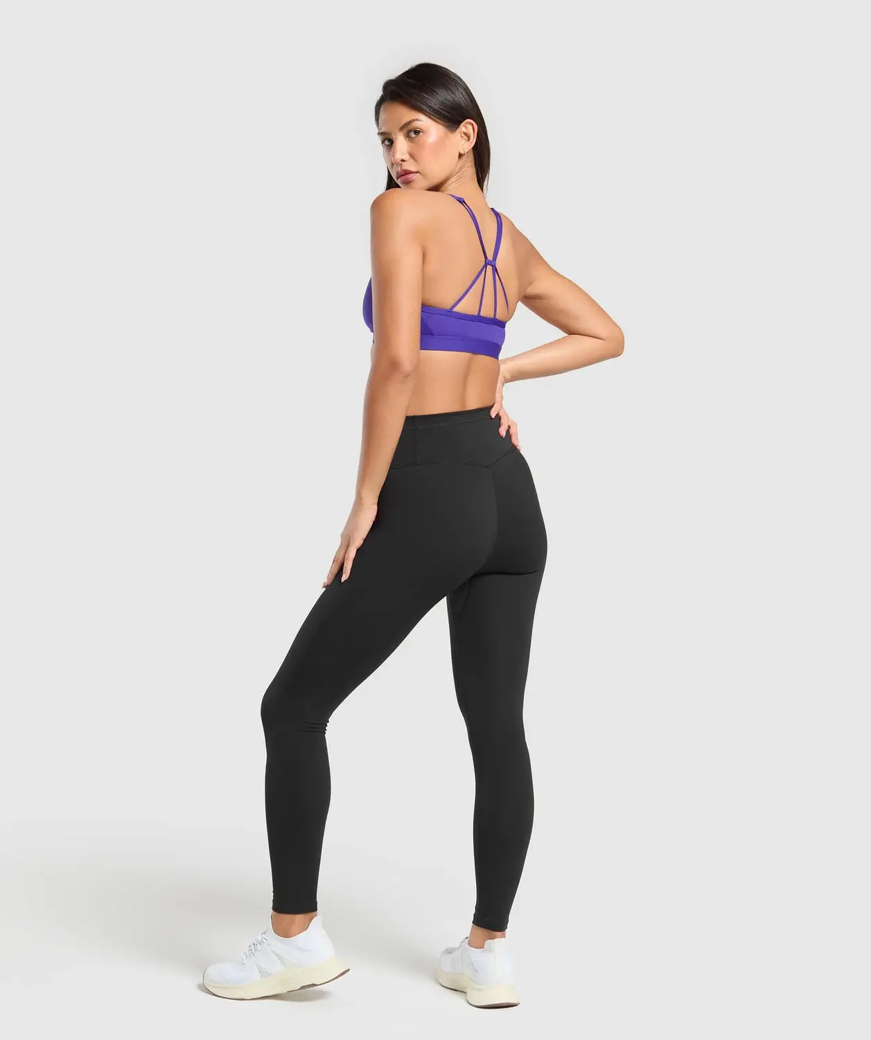 Ruched Strappy Sports Bra Light Support - Image 4