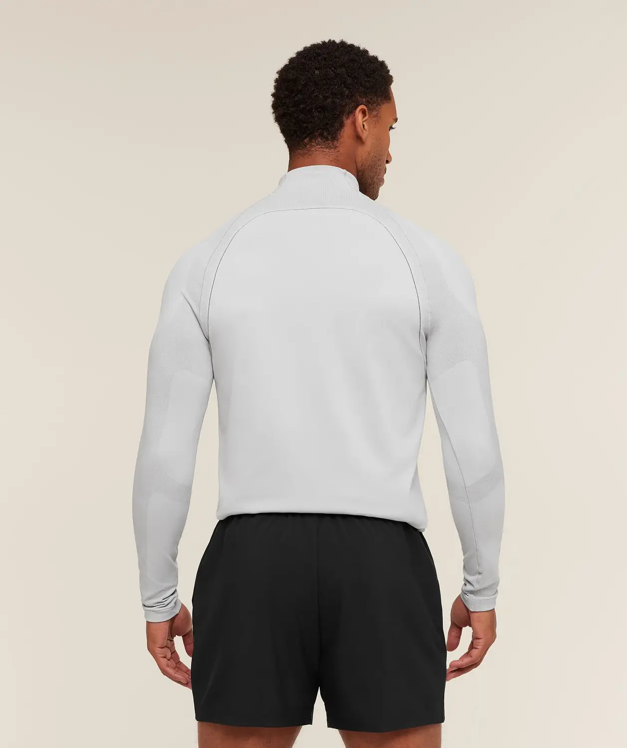 Apex Seamless 1/4 Zip Slim Fit - Image 2