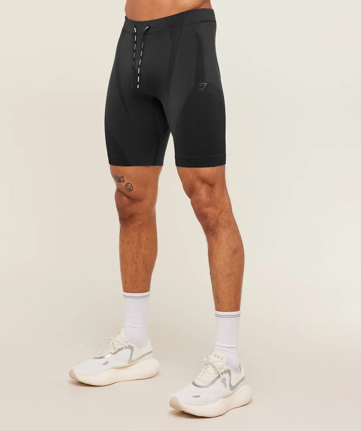 Seamless Running Half Tight Body Fit - Image 3