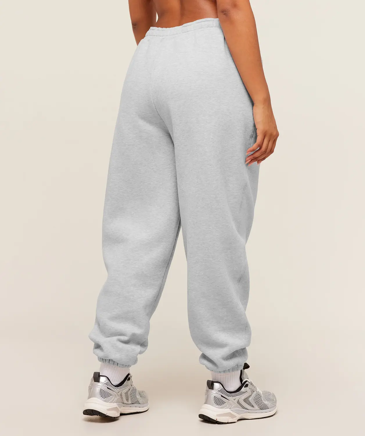 Cosy Luxe Cuffed Joggers Oversized Fit - Image 3