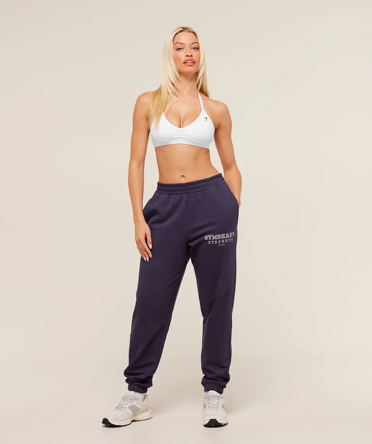 Strength Graphic Joggers Oversized Fit - Image 4