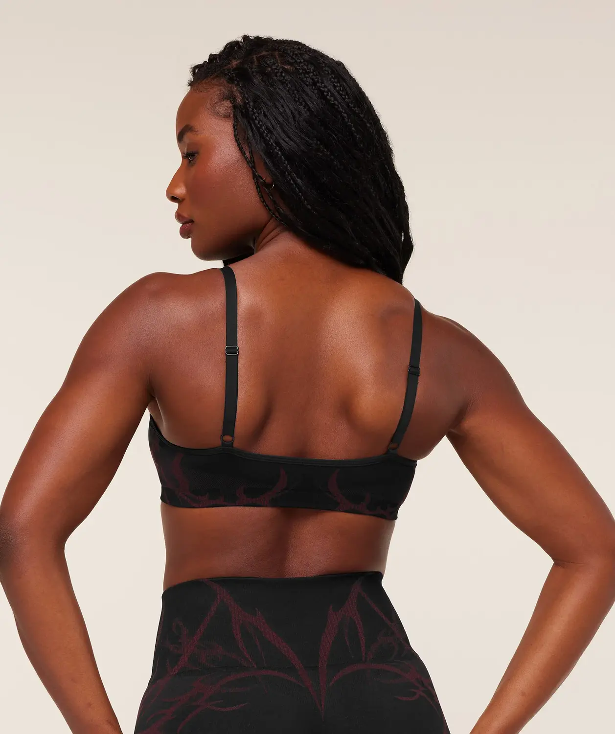 Storm Seamless Sports Bra Light Support - Image 2