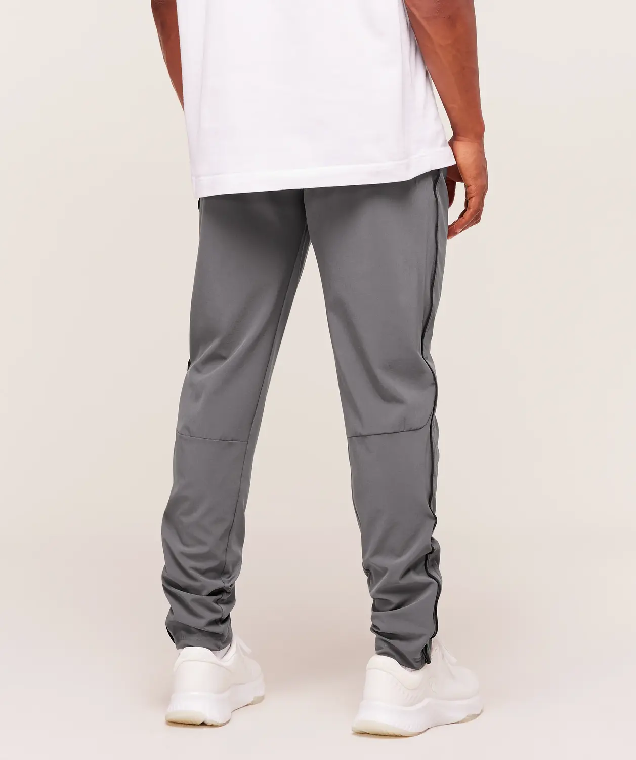 Arrival Woven Block Joggers Slim Fit - Image 2