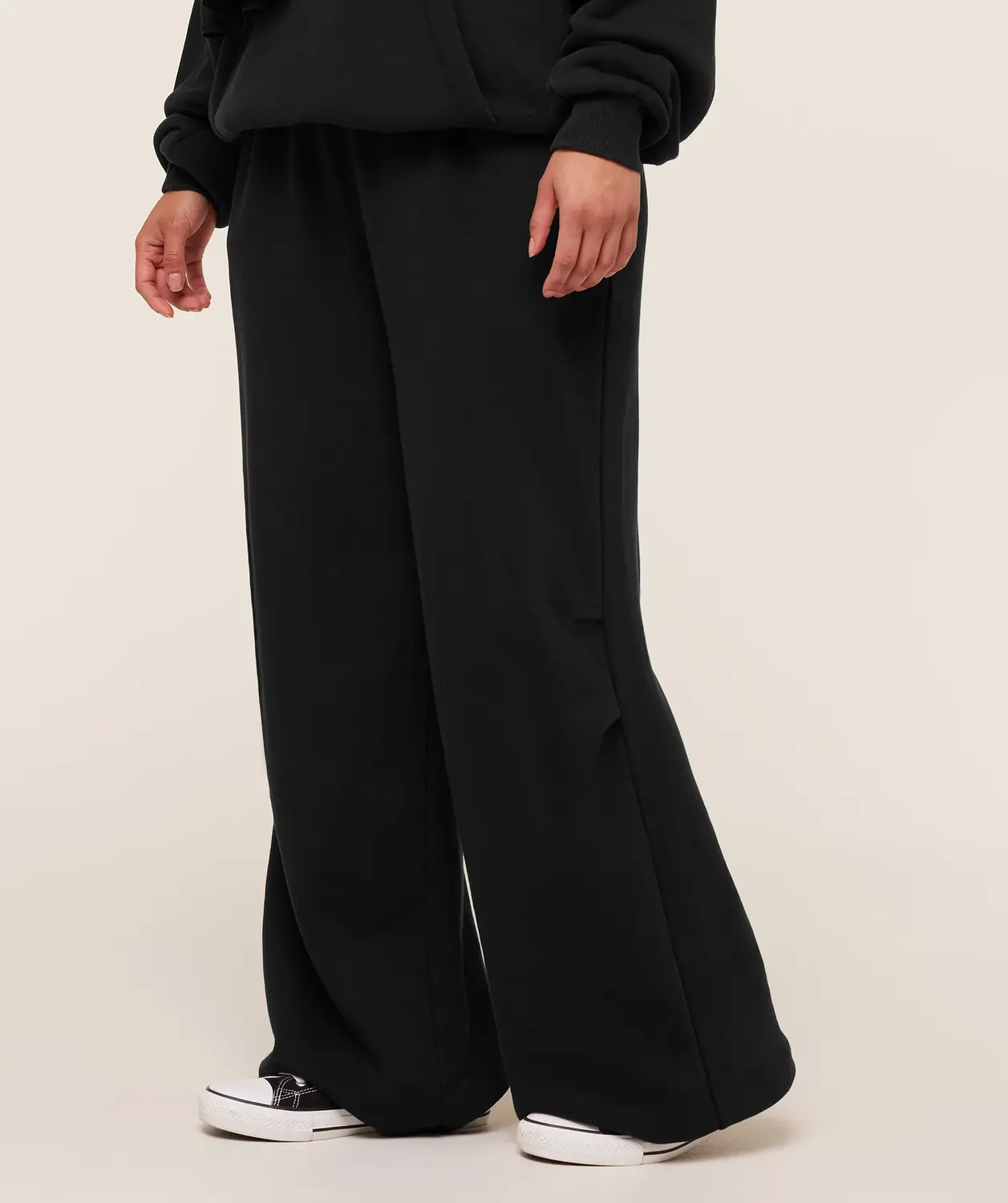 Pump Cover Structured Fleece Pant Oversized Fit - Image 3