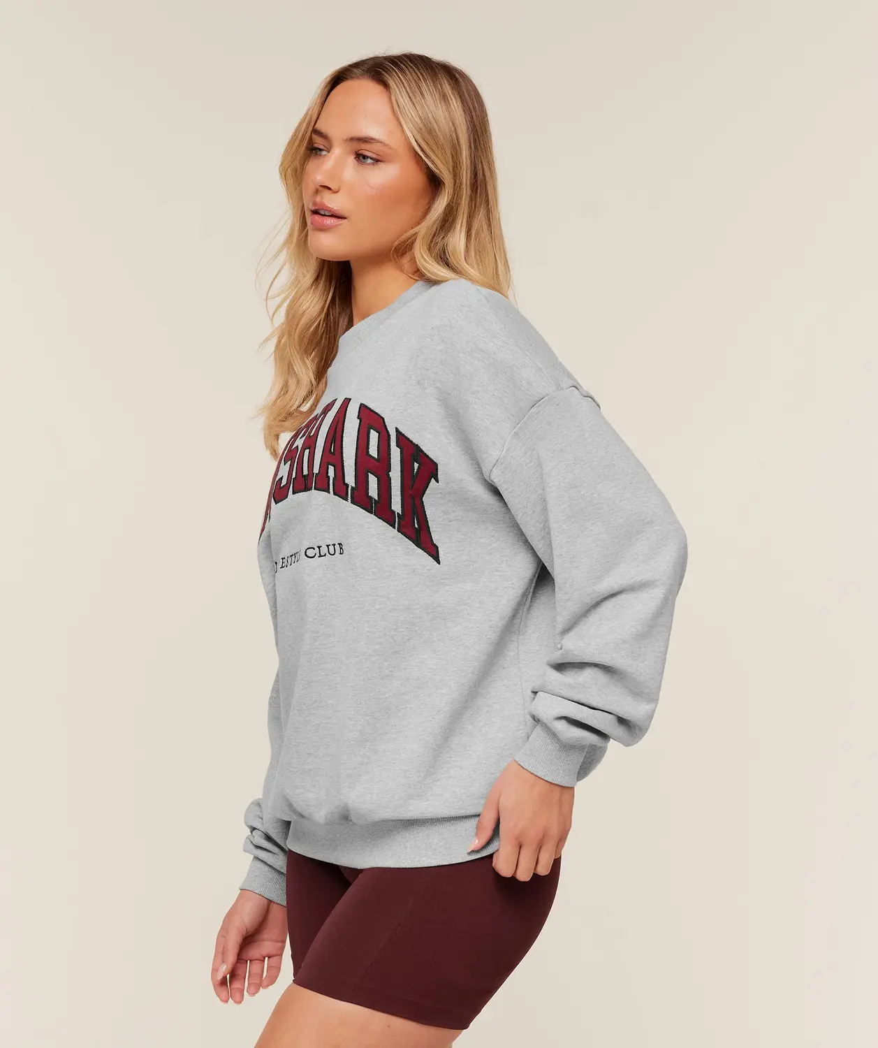 Collegiate Graphic Crew Neck Pullover Oversized Fit - Image 3