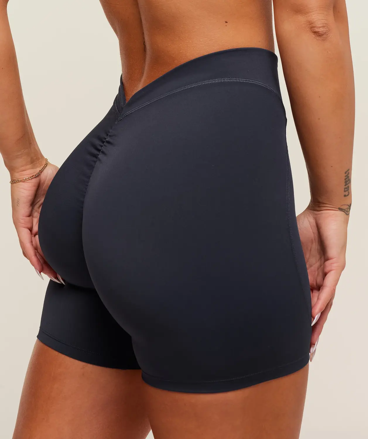 Lifting Dipped Waistband Shorts - Image 6