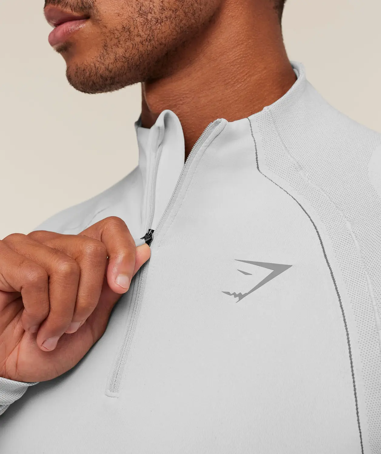 Apex Seamless 1/4 Zip Slim Fit - Image 6