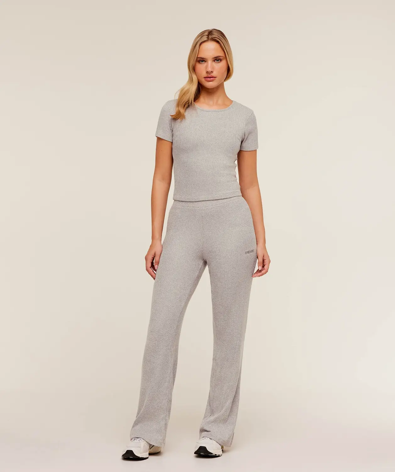 Supersoft Straight Leg Pant Regular Fit - Image 4
