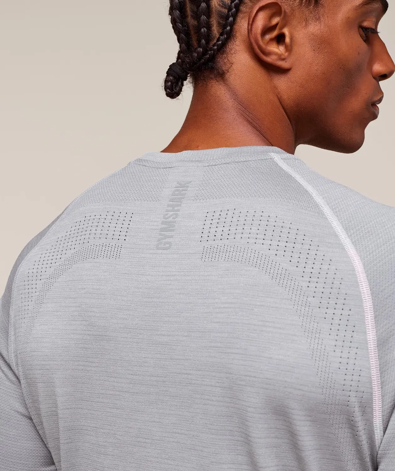Versatile Seamless T-Shirt - Image 5
