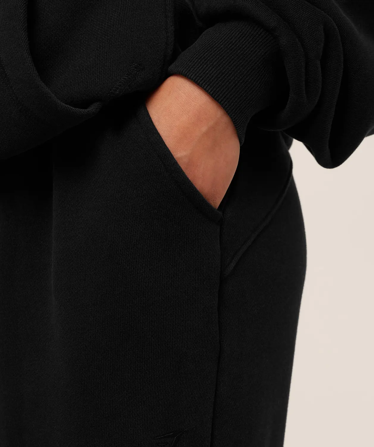 Pump Cover Structured Fleece Pant Oversized Fit - Image 6