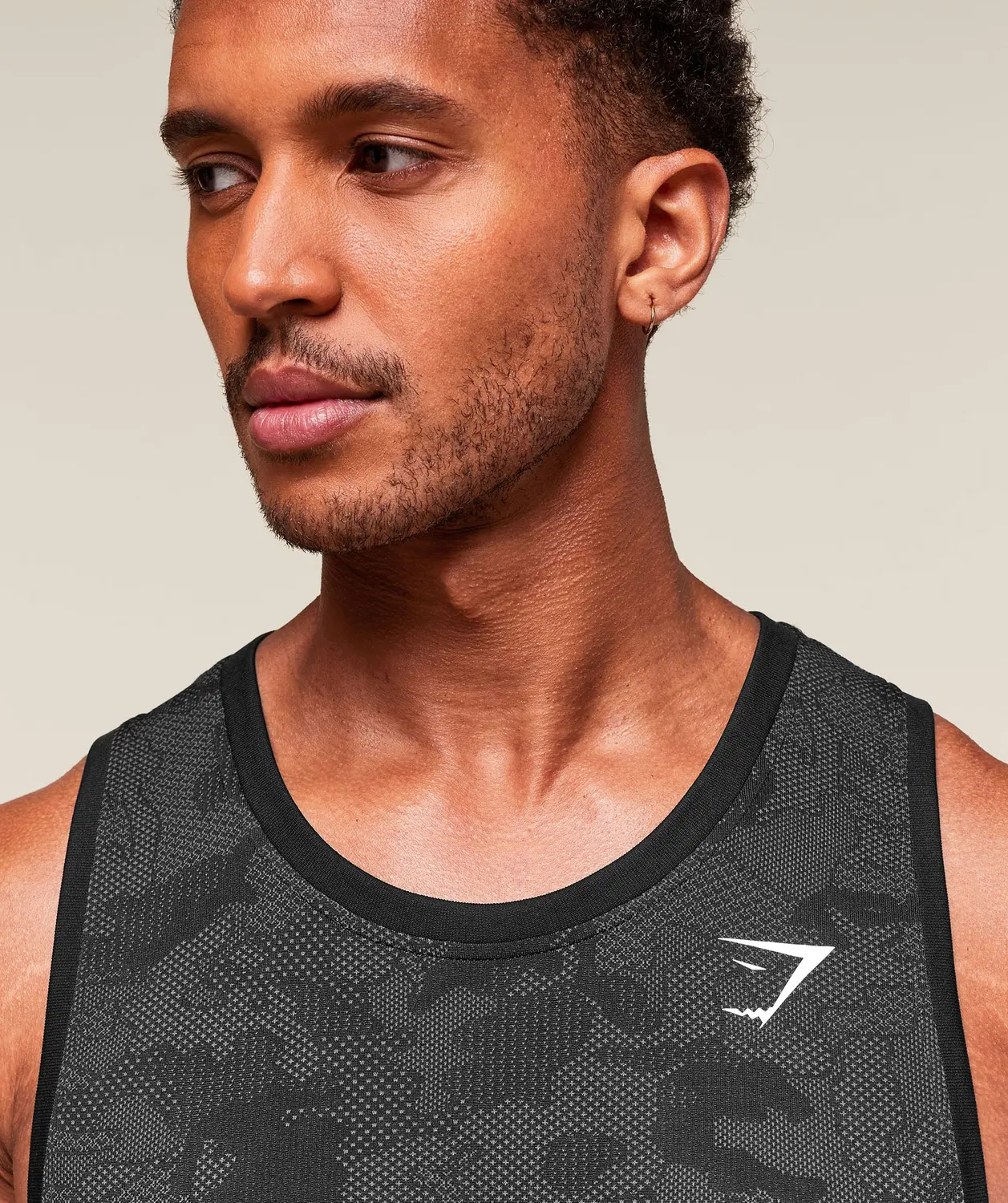 Geo Seamless Tank Slim Fit - Image 5