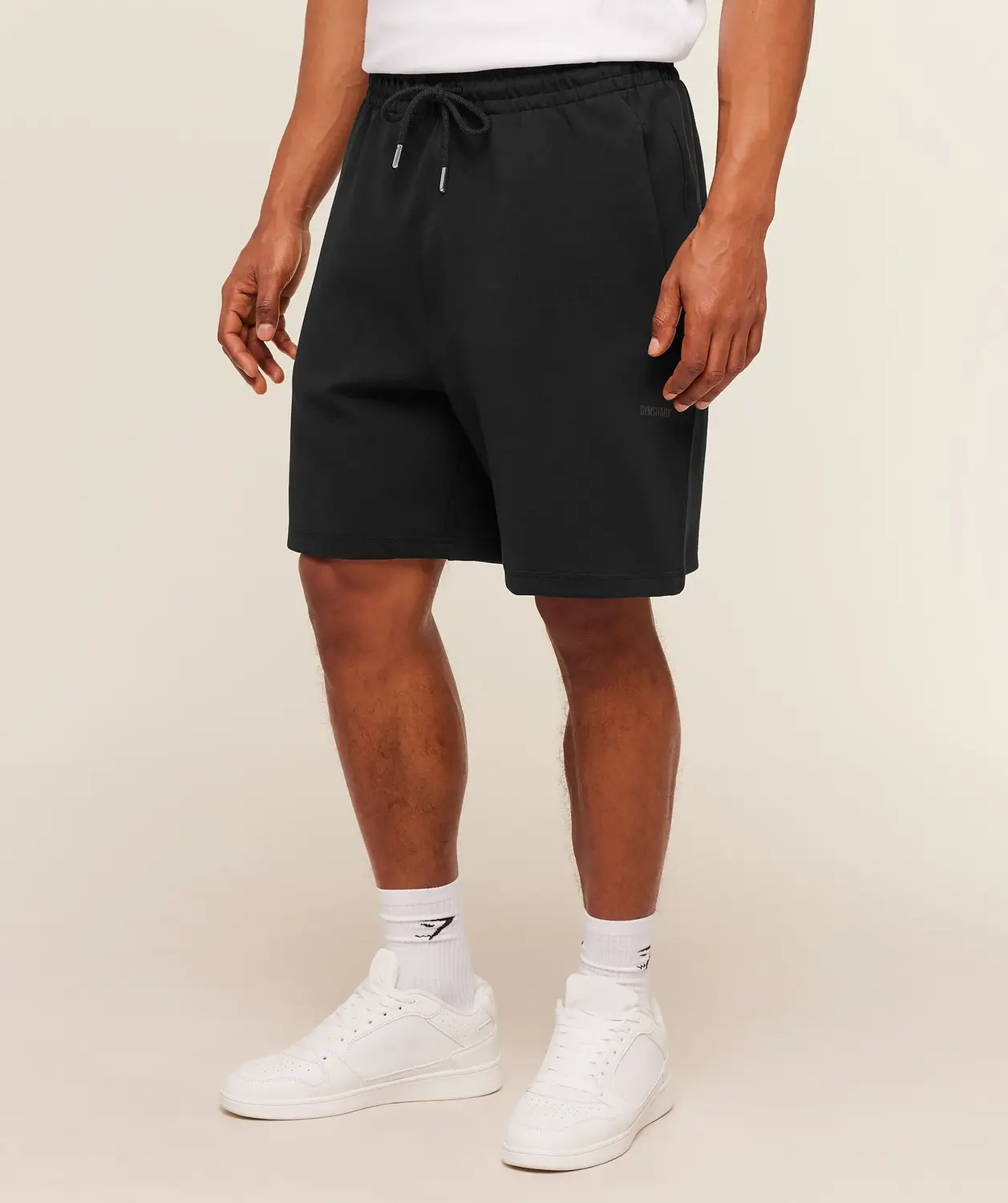 Evolve Lightweight Shorts Oversized Fit - Image 3