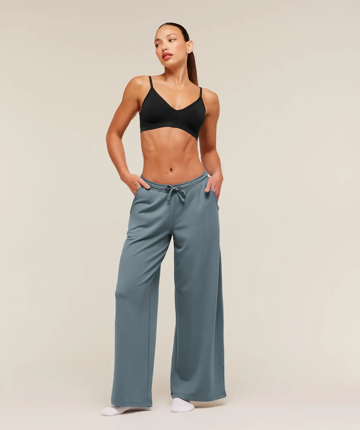 Featherform V-Neck Bralette - Image 4