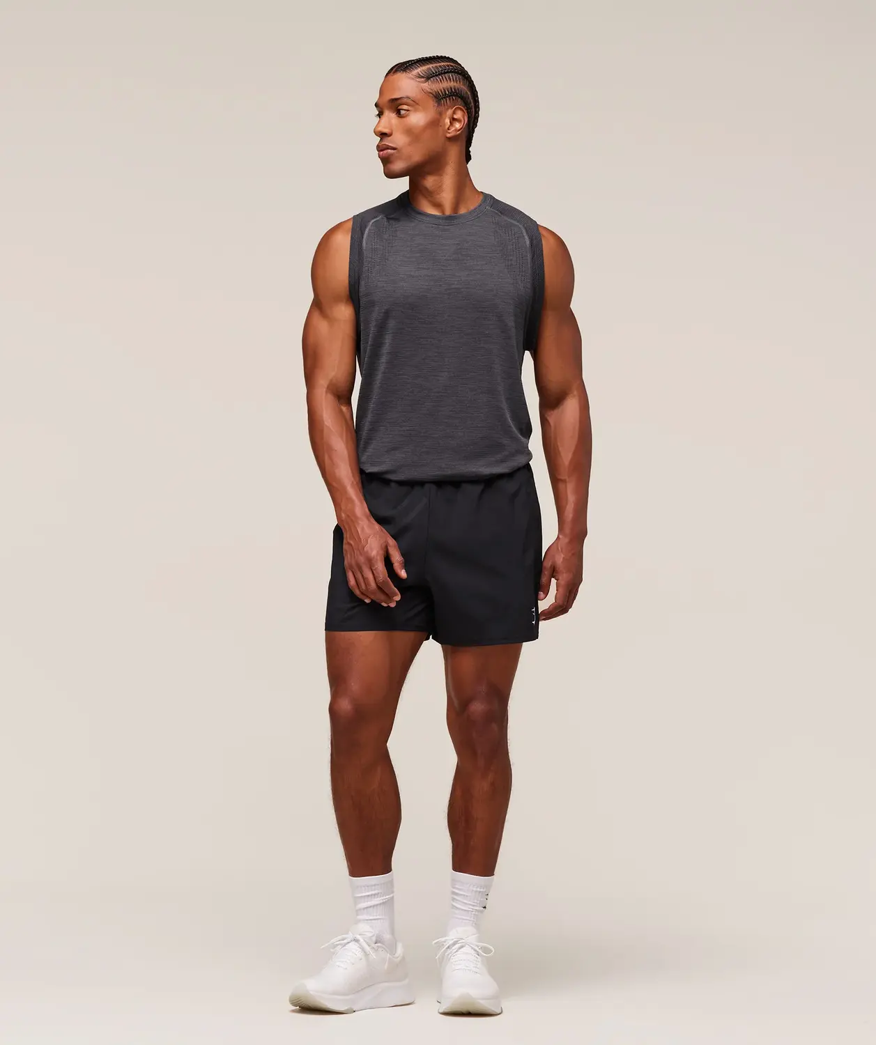Versatile Seamless Tank - Image 3