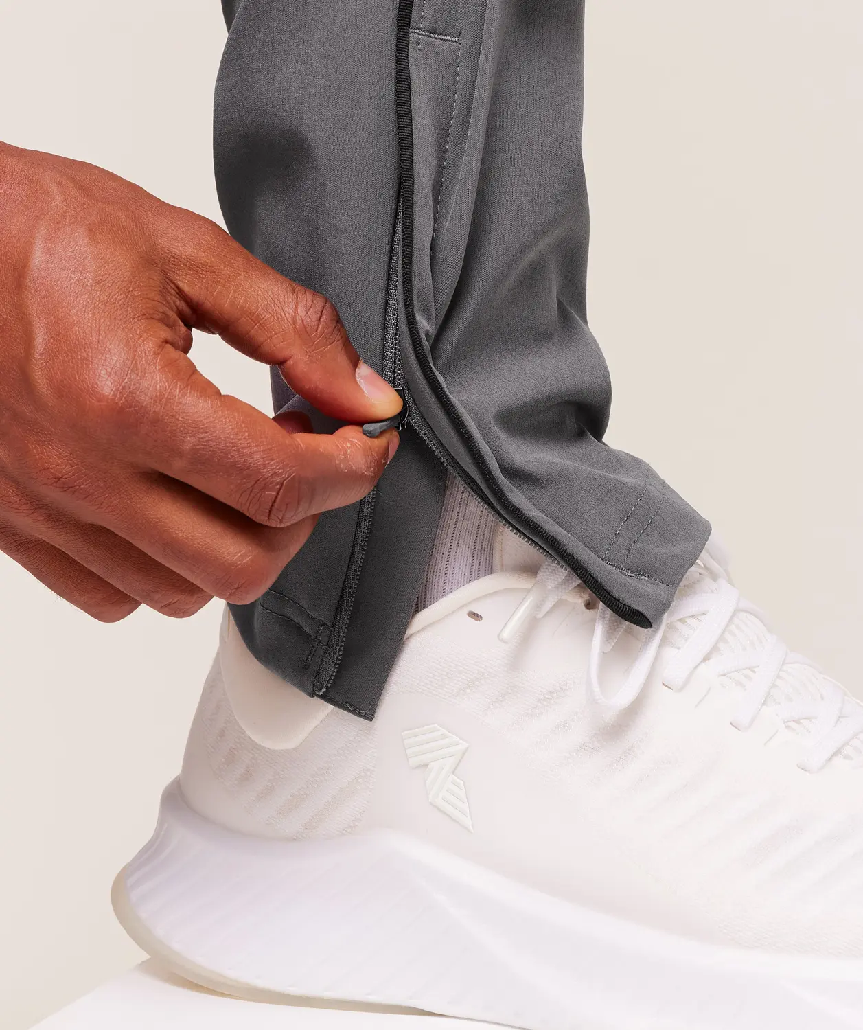 Arrival Woven Block Joggers Slim Fit - Image 7