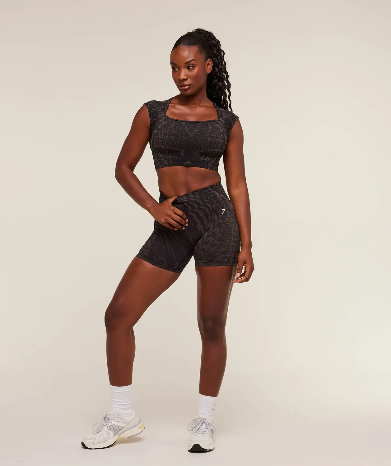 Adapt Houndstooth Midi Top - Image 4