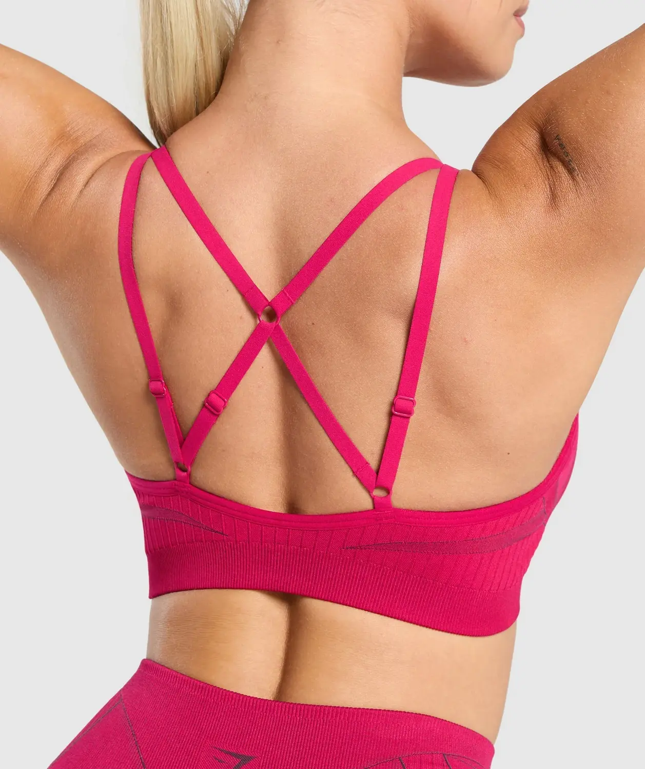 Apex Contrast Sports Bra Light Support - Image 6