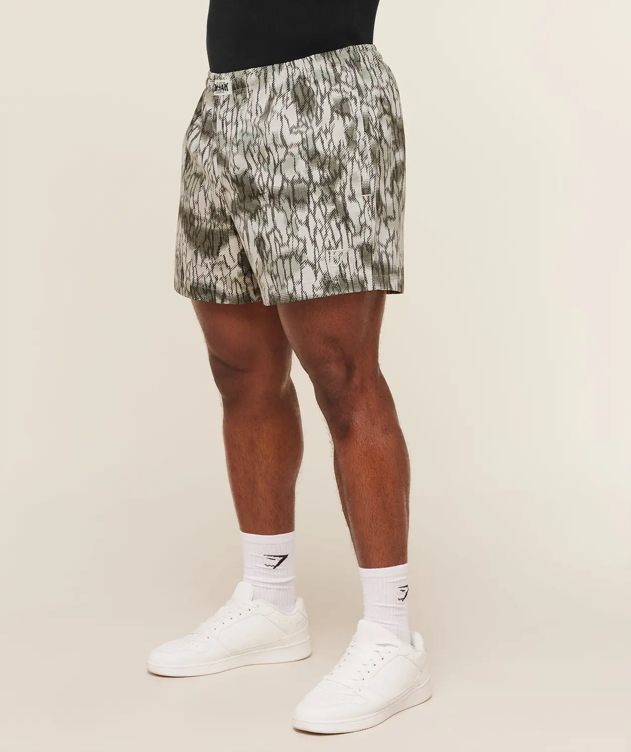 Pumper Shorts 5" Oversized Fit - Image 3