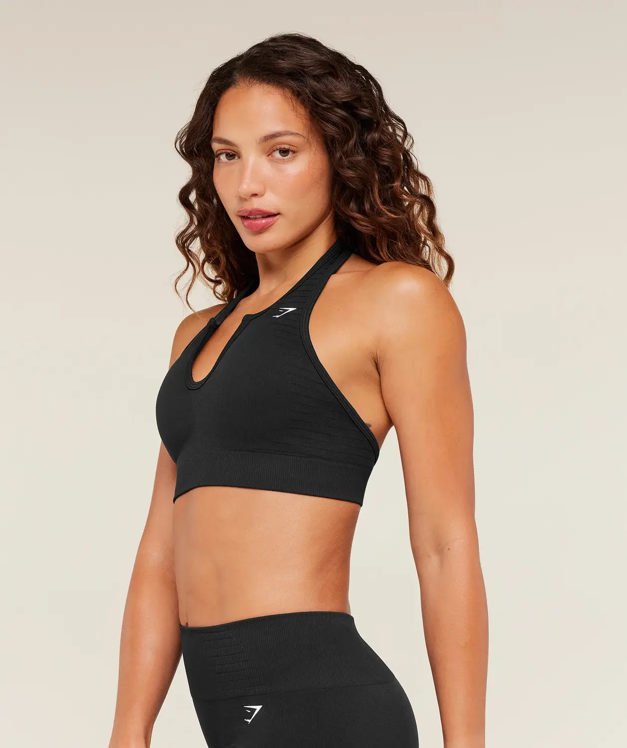 Steel Seamless Halter Neck Bra Light Support - Image 3